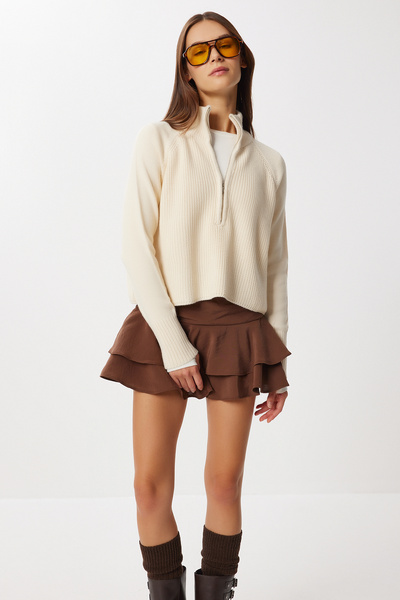 Zippered Stand Collar Knitwear Sweater Lfg0162 Cream