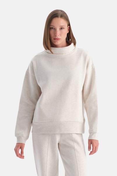 Ecru Melanj Travel Mock Neck Three Thread Sweatshirt