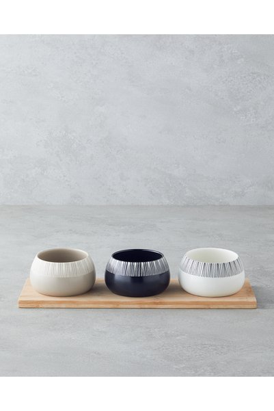 Floral Grace Stoneware 4 Piece Presentation Plate 7.5X5 cm Black - White