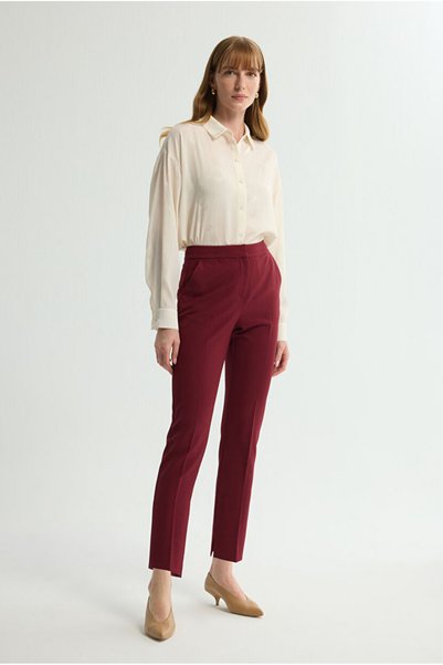 Pocketed pants