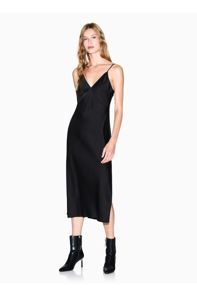 V-Neck Plain Black Long Women's Dress 8NYA59