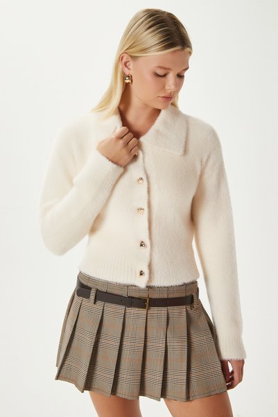 Women's Date Soft Bearded Heart Button Polo Neck Cream Knitwear Cardigan