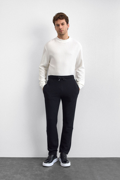 Black Regular Fit Knitted Jogger Pants