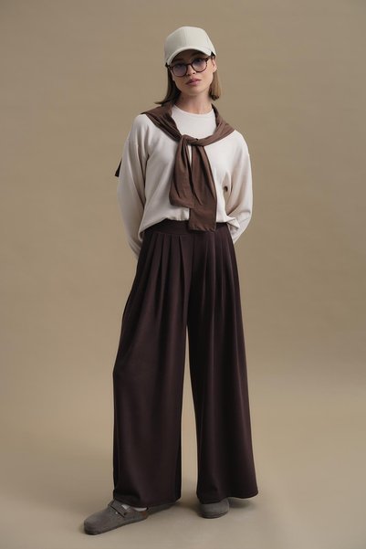 Pure Touch Pleated Loose Pants Cc7006 Brown