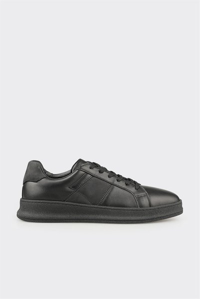Black Leather Men's Casual Shoes