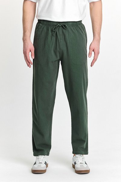 Men's Khaki Color Regular Fit Basic Trousers