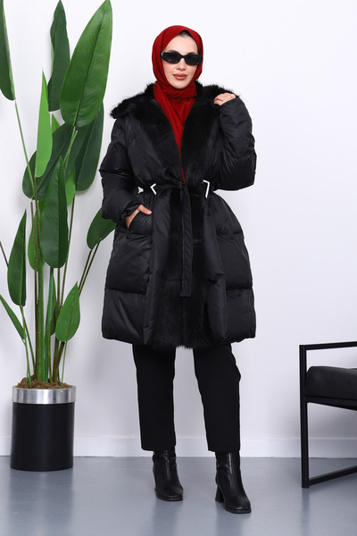 Black Collar Fur Belt Detailed Puffer Coat
