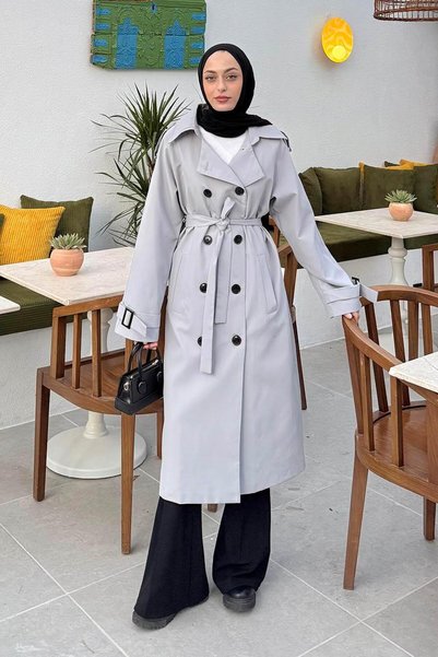 Reglan Sleeve Buttoned Trench Coat Gray