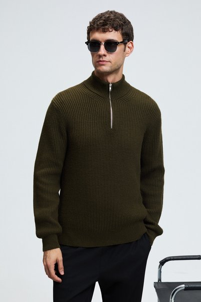 Bernardo men's half-zip stand collar knitwear khaki sweater