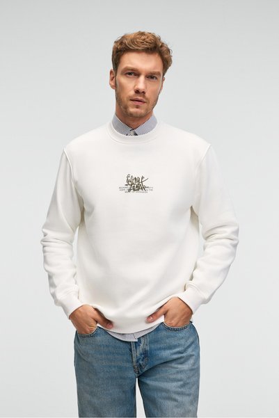 Irving Men's Round Neck Regular Fit Ecru Sweatshirt on the Chest and Front