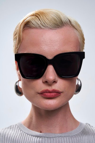 Loren Black Sunglasses