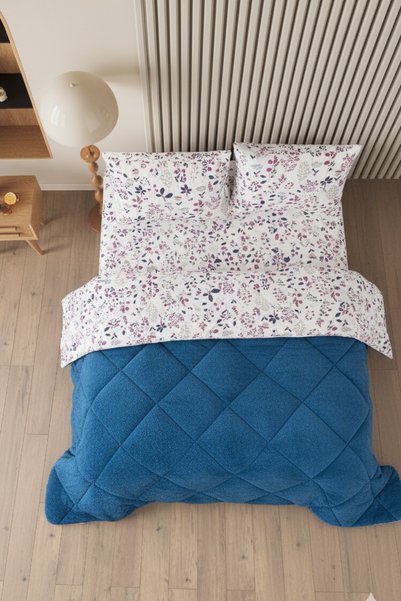 Morena Oversized Luxury Wellsoft Quilt Double-Sided - Quilt Set with 2 Pillowcases 215X235 cm