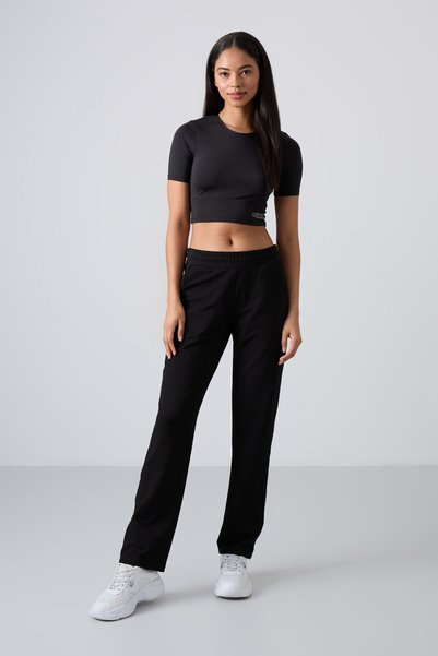Black High Waisted Pocketed Comfortable Form Classic Leg Women's Tracksuit Bottom - 94584