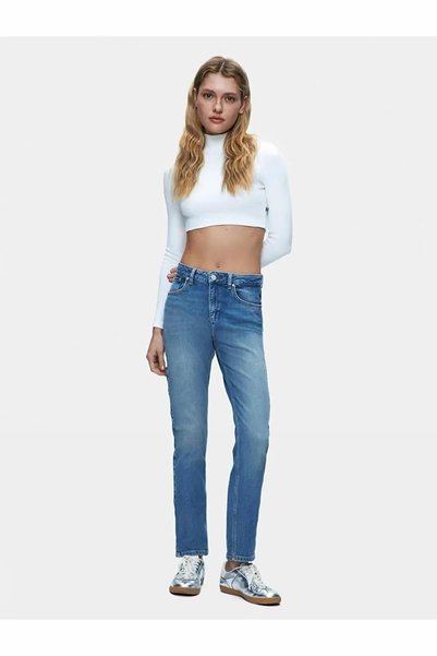 Ronna B Makela Wash Women's Jean Pants