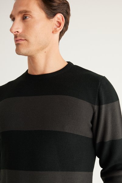 Black-Anthracite Standard Fit Regular Cut Crew Neck Knitwear Sweater