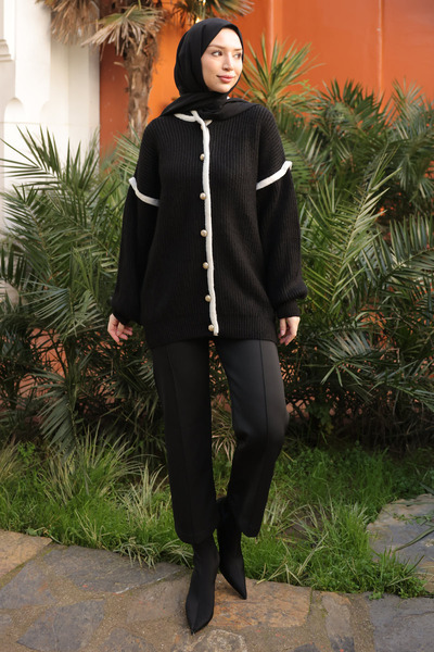 Black Balloon Sleeve Buttoned Knit Cardigan