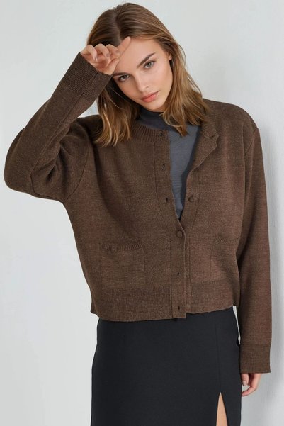 Coated Buttoned Pocketed Knitwear Cardigan