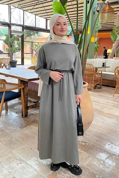 Bel Tunnel Detailed Dress in Green