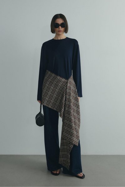Navy Blue Nara Long Sleeve Basic T-Shirt