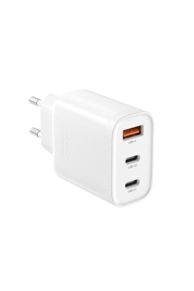 L117(EU) 45W 3A 1 x USB-A - 2 x USB-C адаптер за брзо полнење со 3 излези