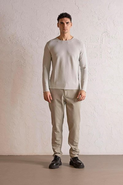 Crew Neck Slim Fit Men's Sweater