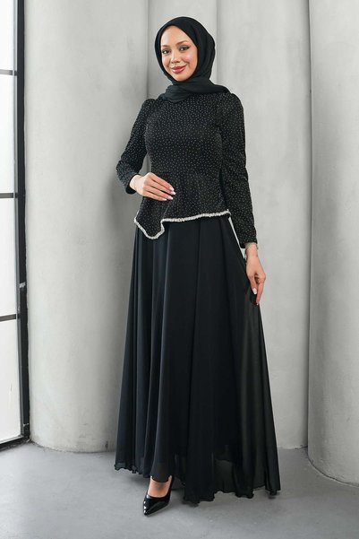 Black Stone Detailed Design Evening Dress