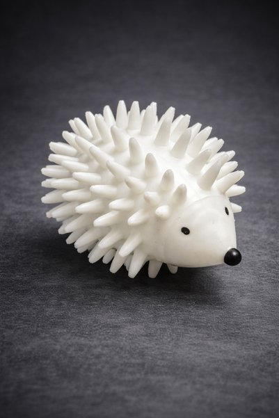 White Hedgehog Dryer Ball – Natural Fabric Softener & Shortens Drying Time