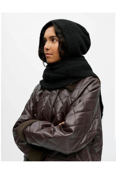 Balaclava with scarf