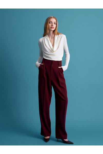 32595 100% Wool Degaje Collar Top-Ecru