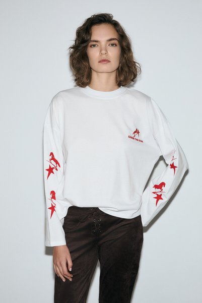 Rivolyn Women's Soft Fabric Print Detailed Oversize Long Sleeve White T-Shirt