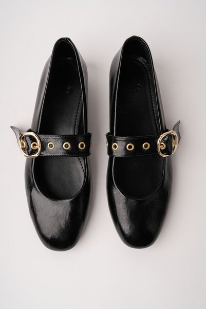 Dai̇si̇e Women's Ballerina Shoes with Gold Buckle and Belt