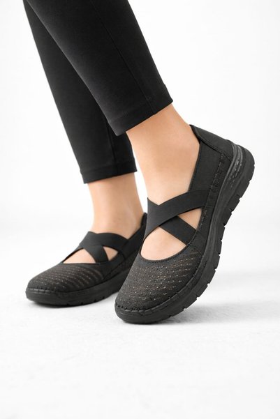 Women's Orthopedic Comfortable Walking Shoes with Crossed Elastic Bands