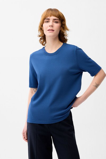 Short Sleeve Knit Blouse