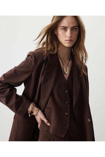 Padded double-breasted blazer
