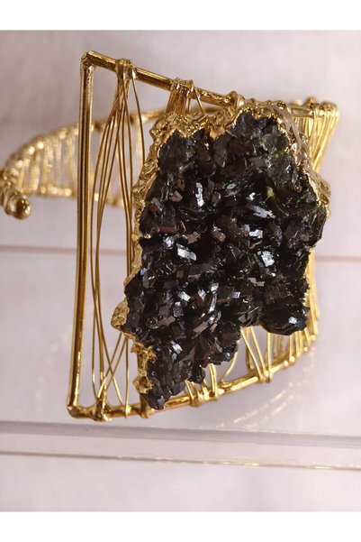 Handmade Natural Epidote Stone Gold Plated Brass Wire Work Bracelet