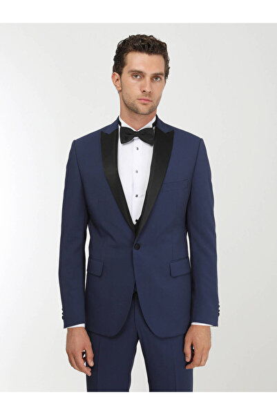 Сакс сино Slim Fit одело со елек со отстранлива јака