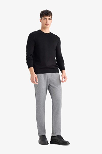 Панталони од еластична ткаенина jogger fit со кратки ногавици F0412AX25WN
