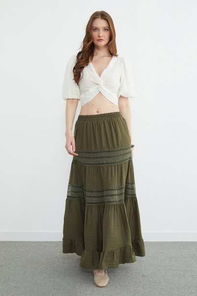 Elastic Waist Lace Pack Maxi Skirt
