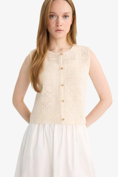 Boxy Fit Crew Neck Lace Vest F1814Ax25Sm