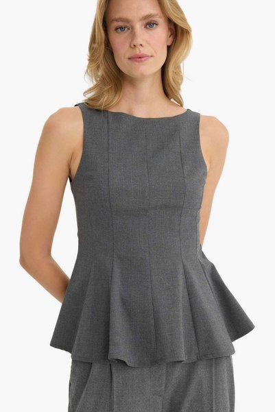 Fitted Boat Neck Sleeveless Blouse F9648Ax25Au