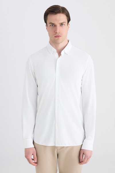 Slim Fit White Knitted Shirt