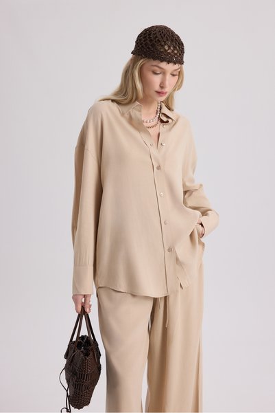 Nunzia Back Detailed Beige Oversize Shirt Trousers Set