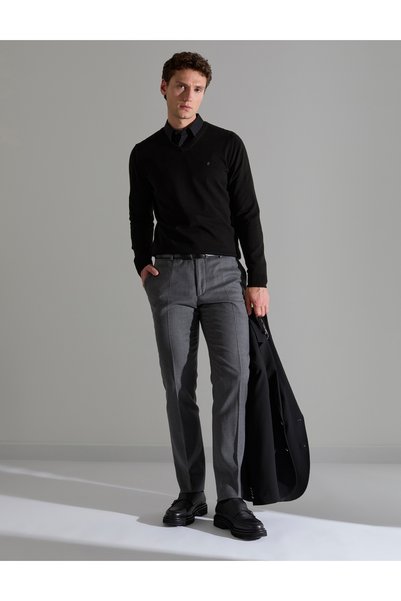 Black Slim Fit V-Neck Basic Knitwear Sweater 50314190-Vr046