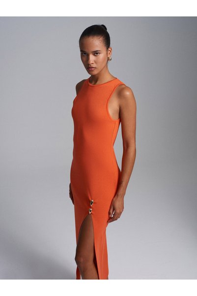 90255 Accessory Detailed Slit Knitwear Dress-Orange