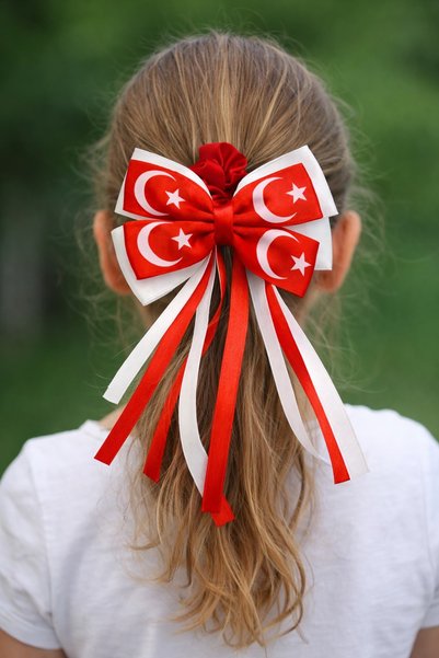 Moon Star Red White Bow Rubber Buckle - April 23Rd Accessory
