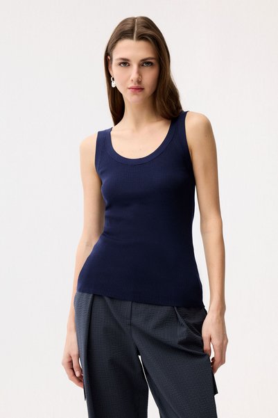 Sleeveless Knitwear Tank Top