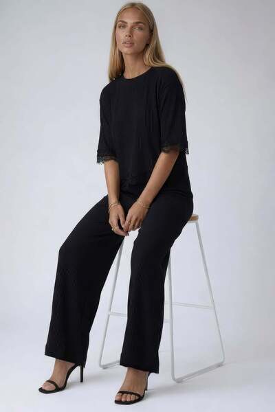 Black Crew Neck Lace Detailed Oversized Wrinkled Blouse and Wide Leg Pants Set Alc-X15453