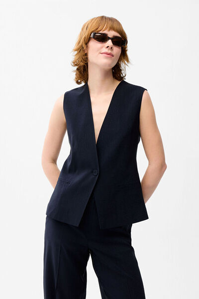 Single Button Vest
