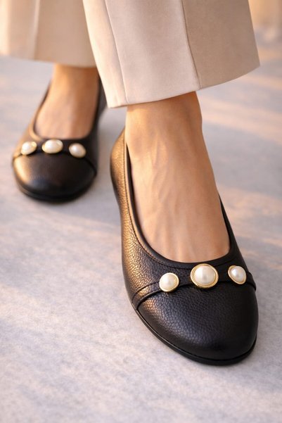 Round Toe Pearl Buckle Women's Daily Office Ballerina Shoes