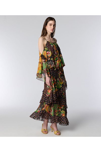 Blouse with Pattern Asymmetrical Sleeve
